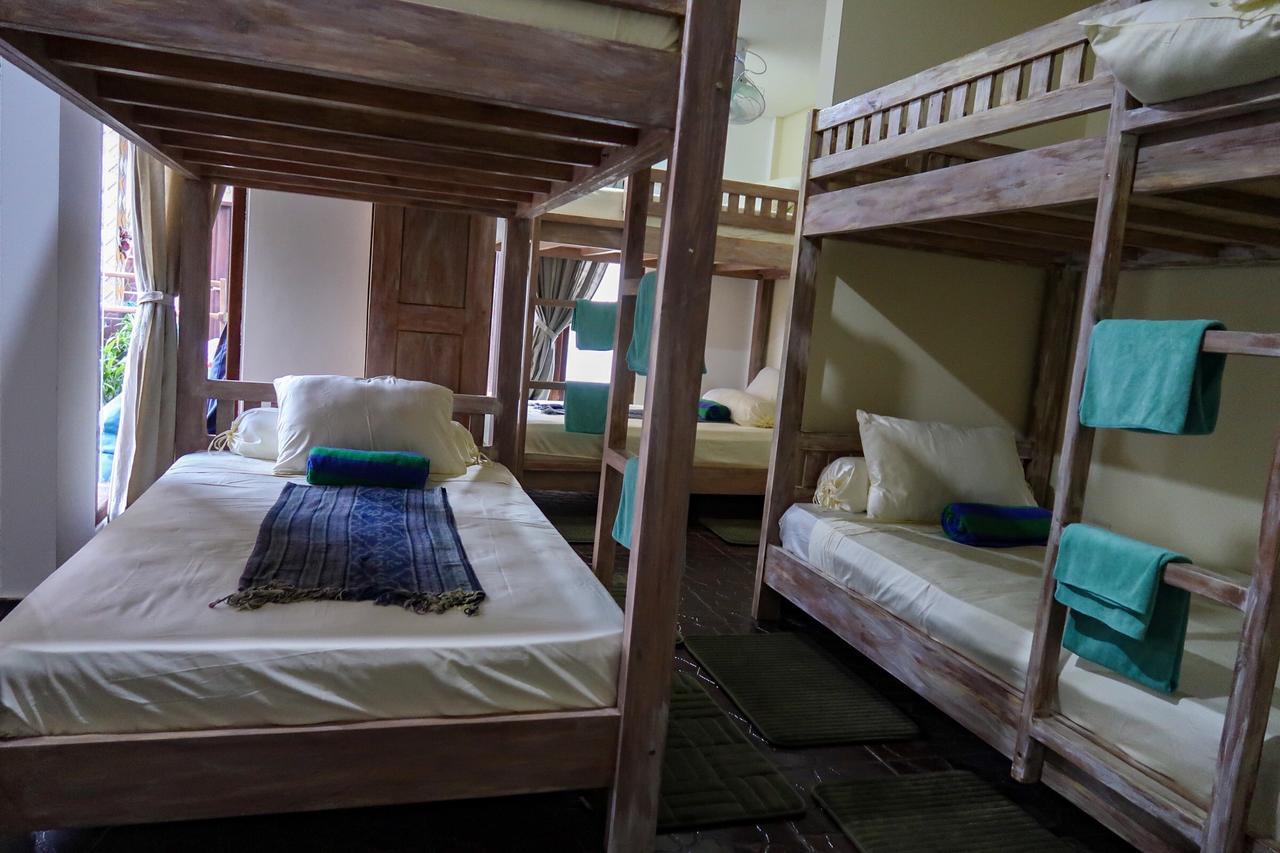 Lunar Dive Resort Tulamben Екстериор снимка